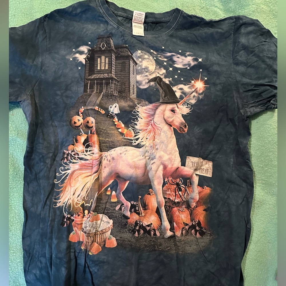 Fun and whimsical Halloween unicorn graphic tee